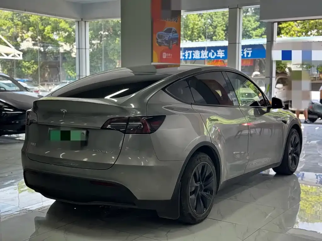 Tesla Model Y 2022 из CN, фото 9