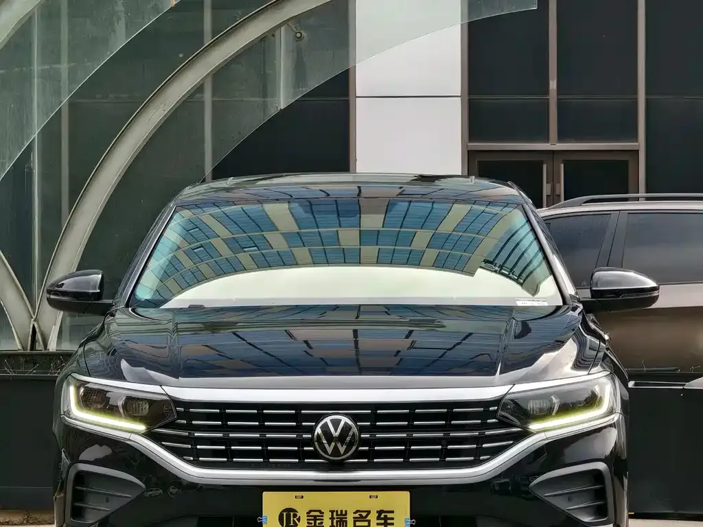 Volkswagen Passat — фото 3