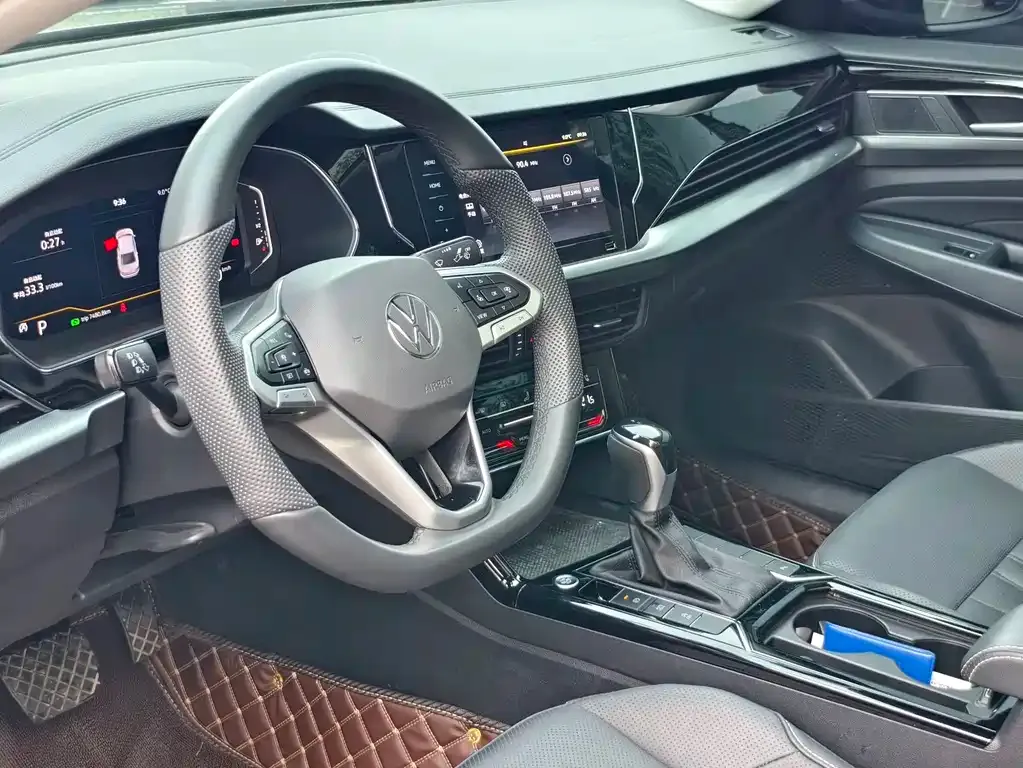 Volkswagen Passat — фото 6