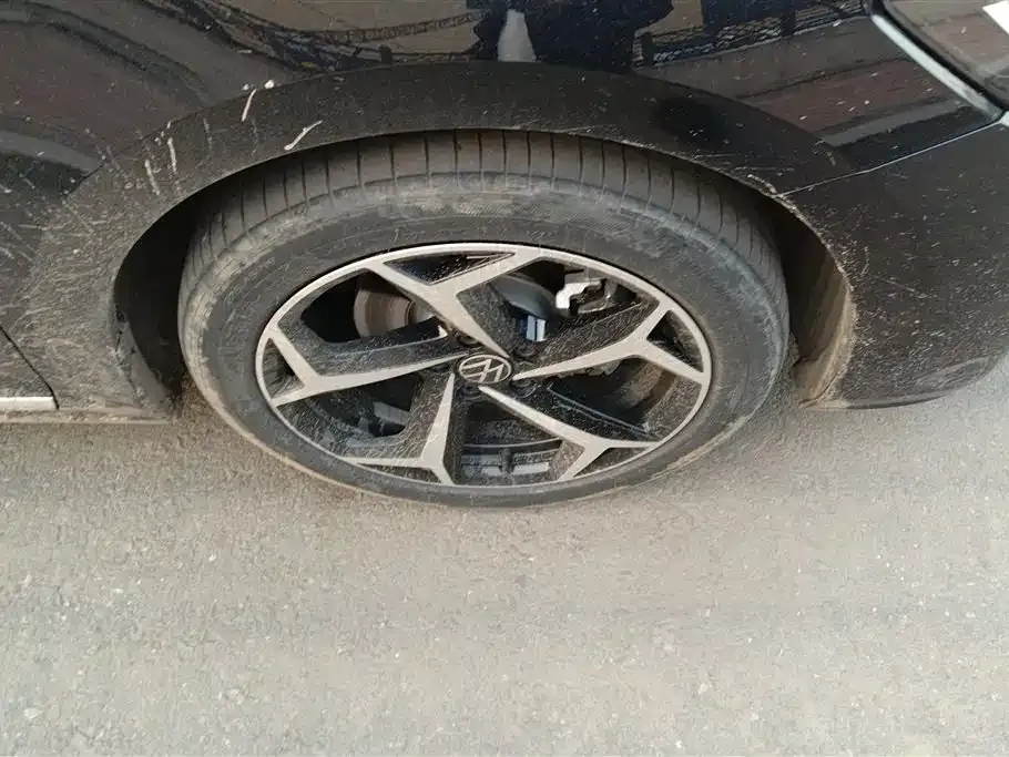 Volkswagen Passat — фото 7