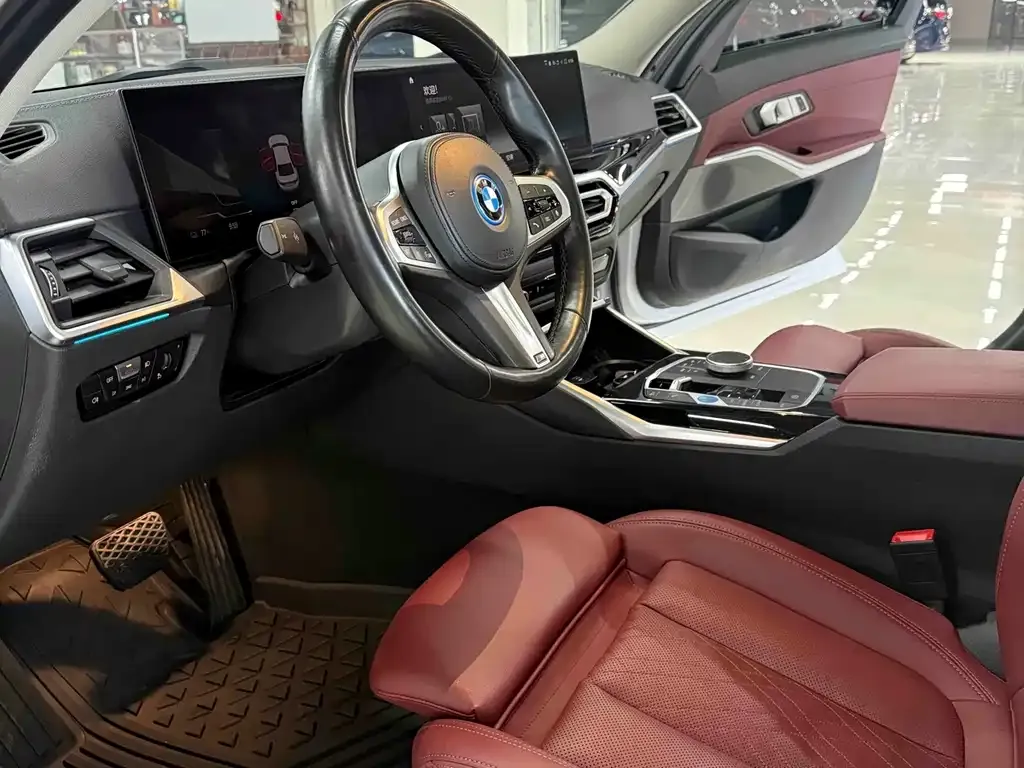 BMW i3 — фото 5