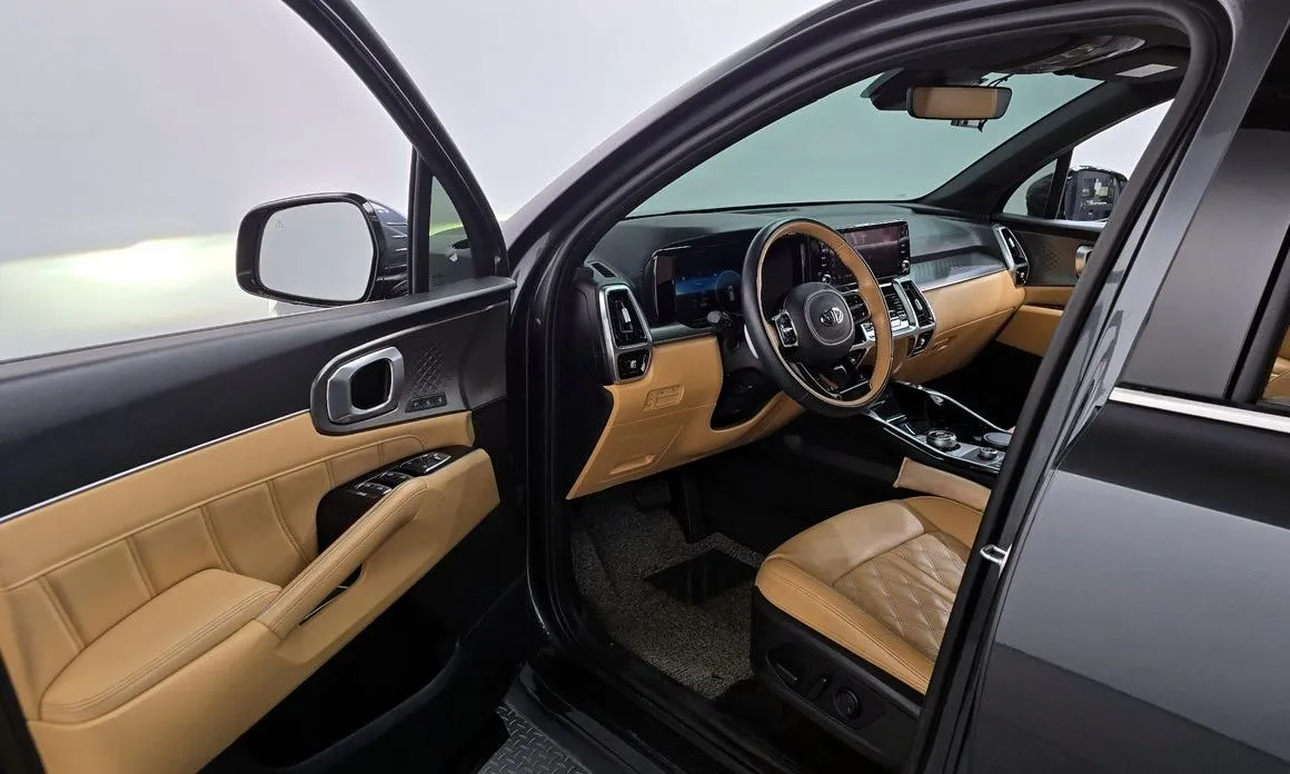 Kia Sorento — фото 5