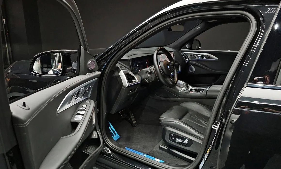 BMW XM 2024 из KR, фото 9