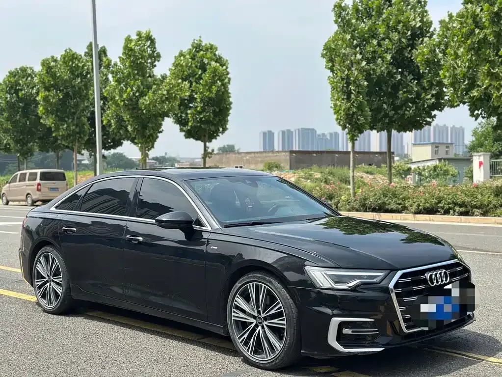 Audi A6L — фото 6