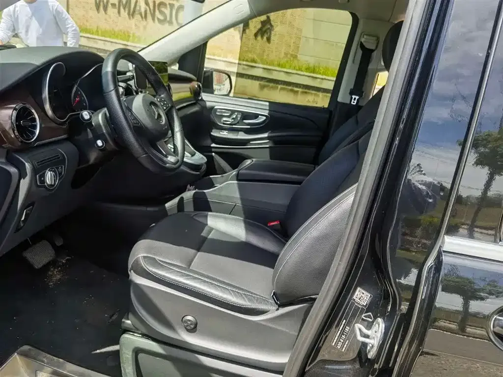 Mercedes-Benz V-Class 2021 из CN, фото 9