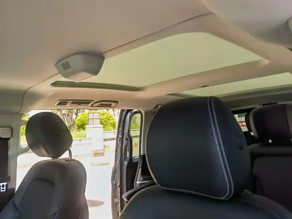 Mercedes-Benz V-Class 2021 из CN, фото 7