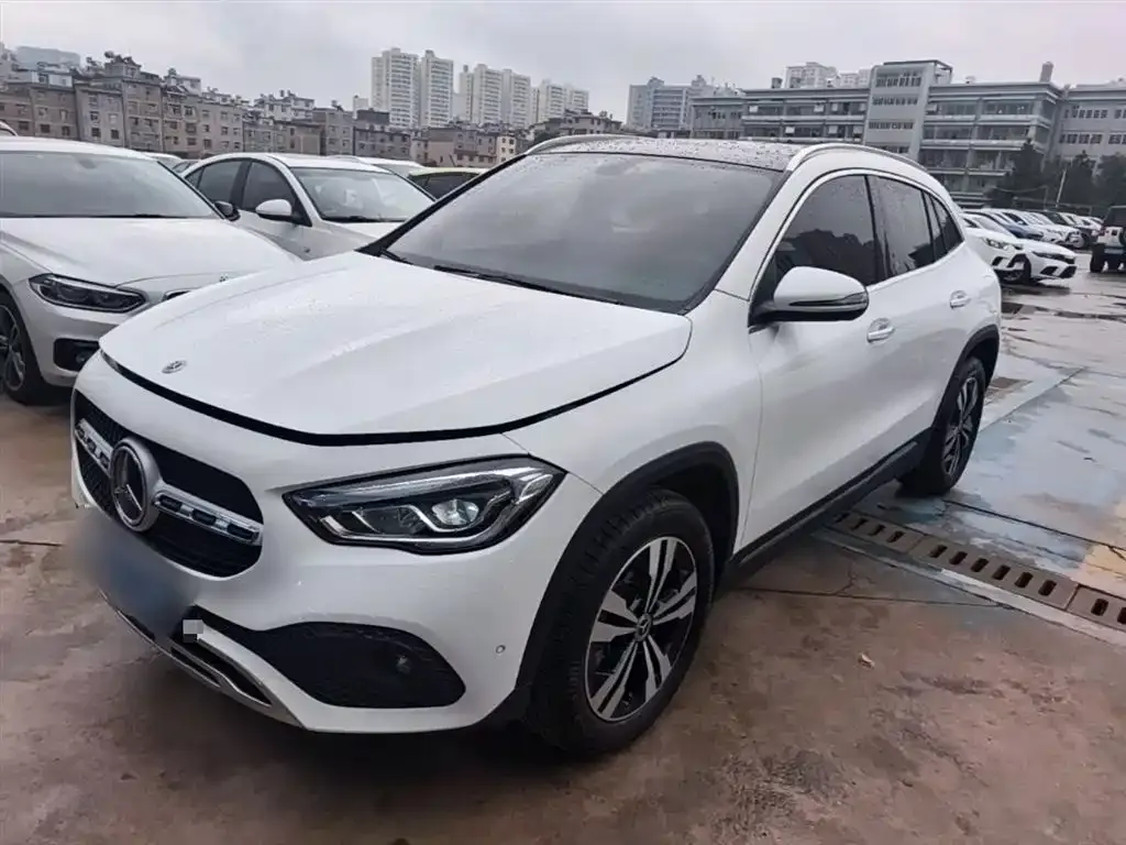 Mercedes-Benz GLA — фото 7