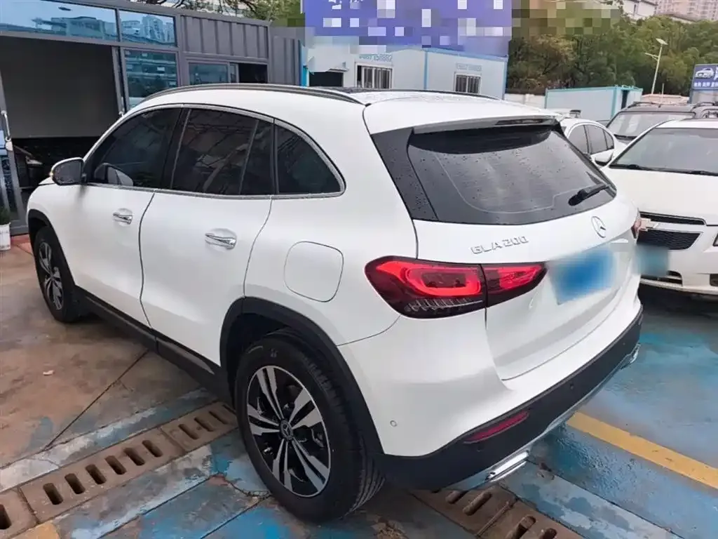 Mercedes-Benz GLA — фото 10