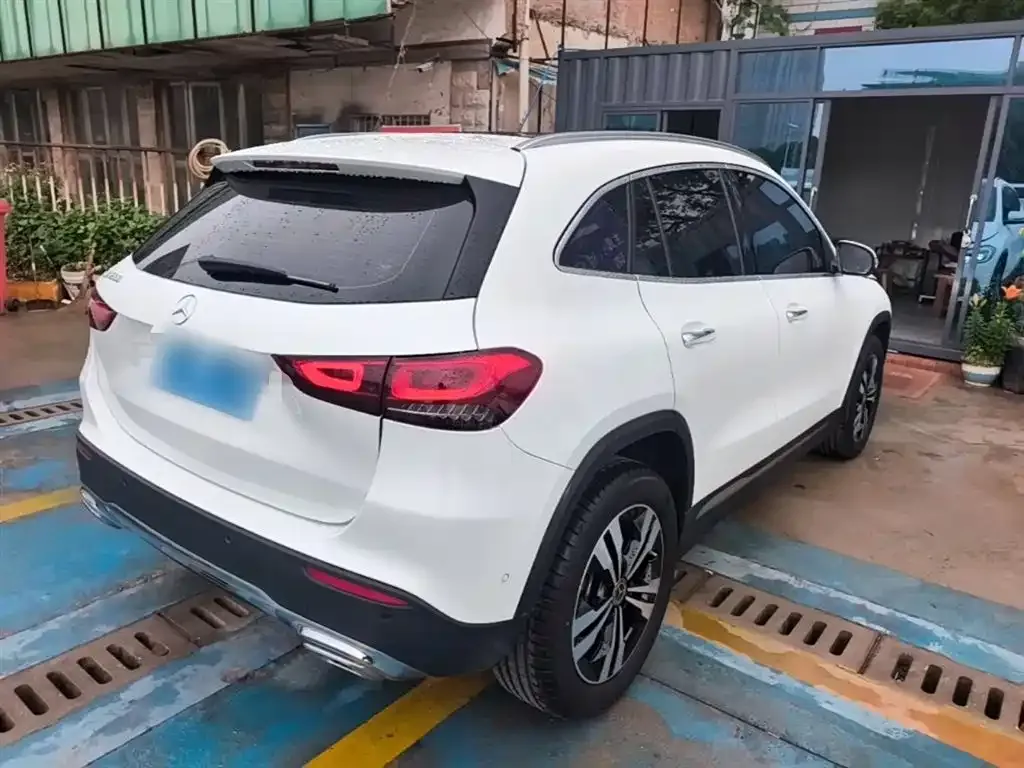 Mercedes-Benz GLA — фото 8