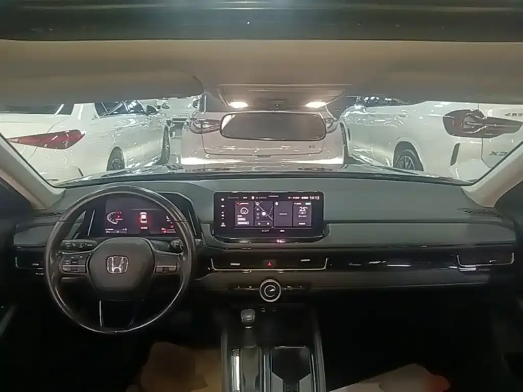 Honda Inspire 2024 из CN, фото 4
