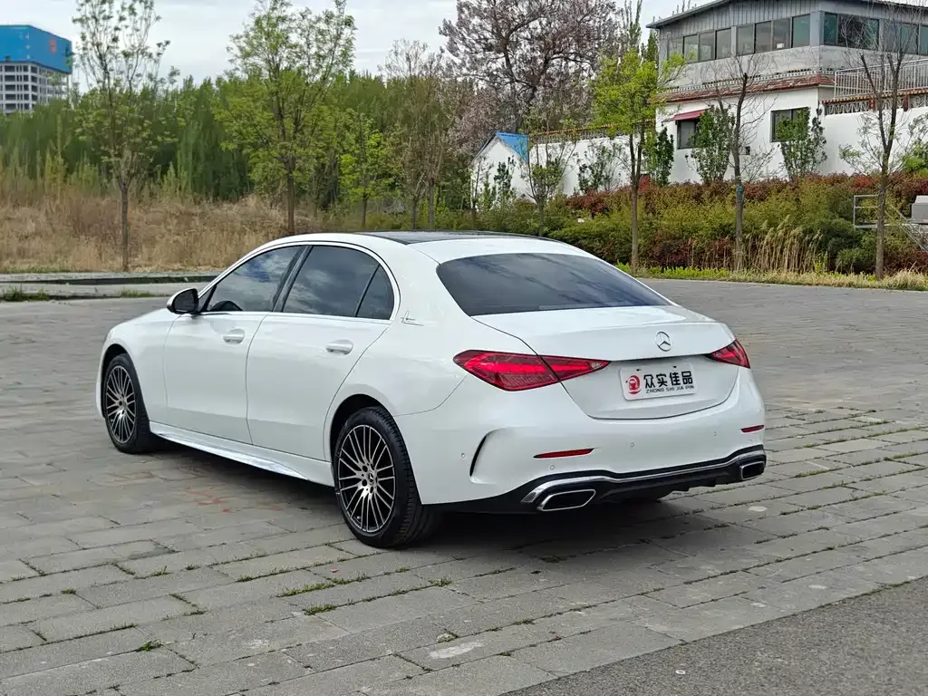 Mercedes-Benz C-Class — фото 10