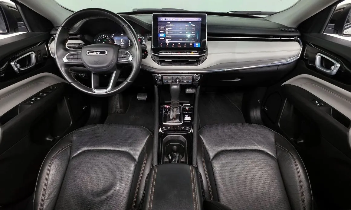 Jeep Compass 2022 из KR, фото 6