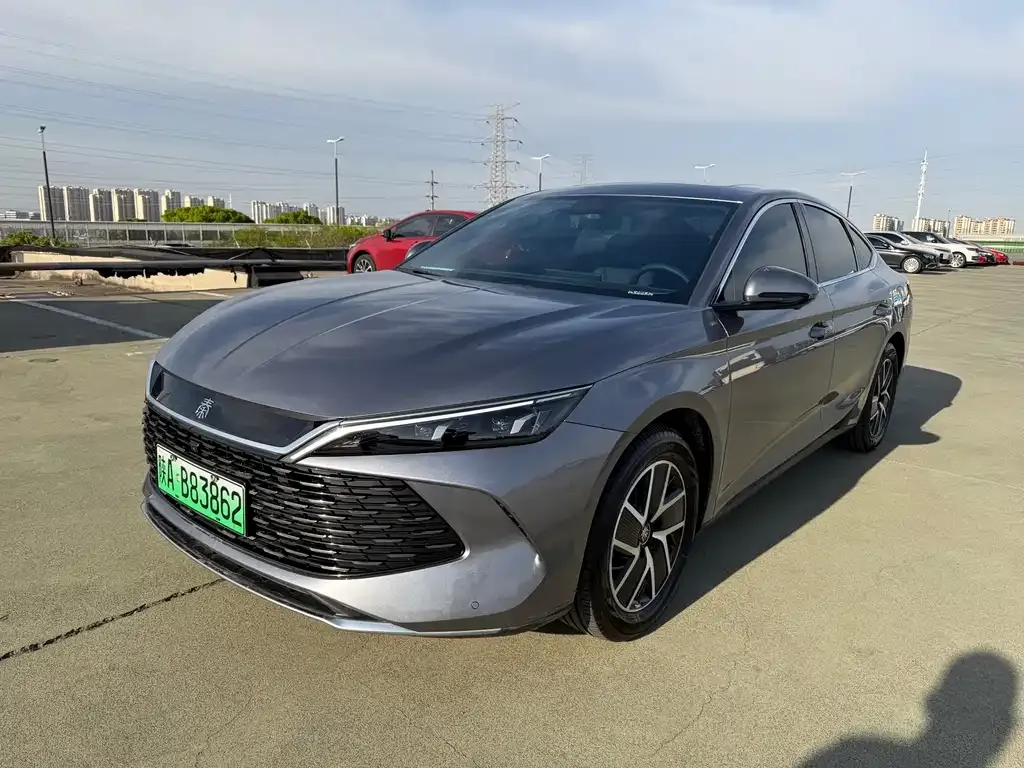 BYD Qin L — фото 1