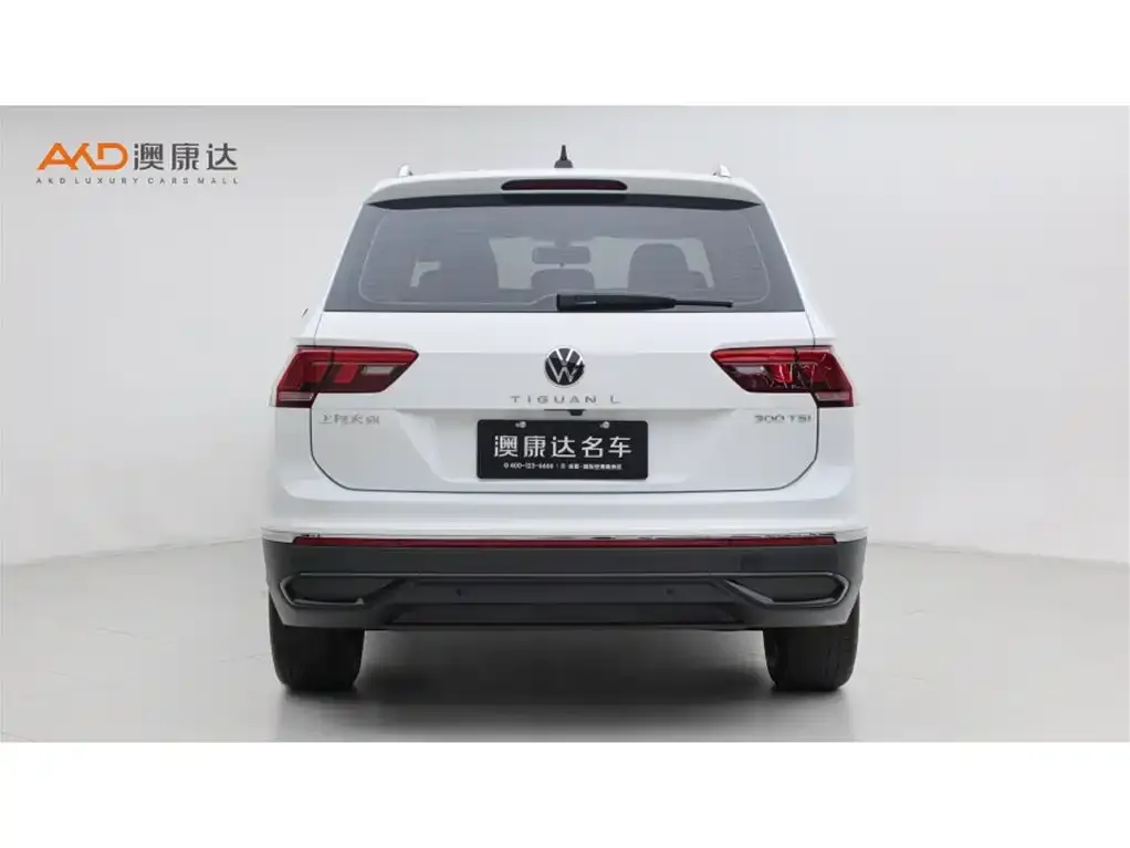Volkswagen Tiguan L — фото 2