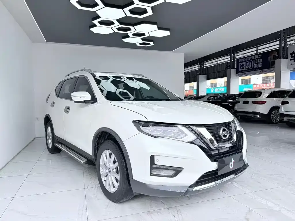 Nissan X-Trail 2021 из CN, фото 5