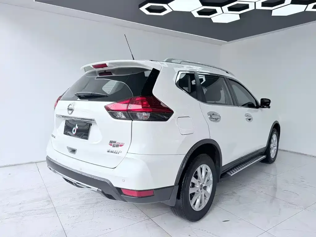 Nissan X-Trail 2021 из CN, фото 9