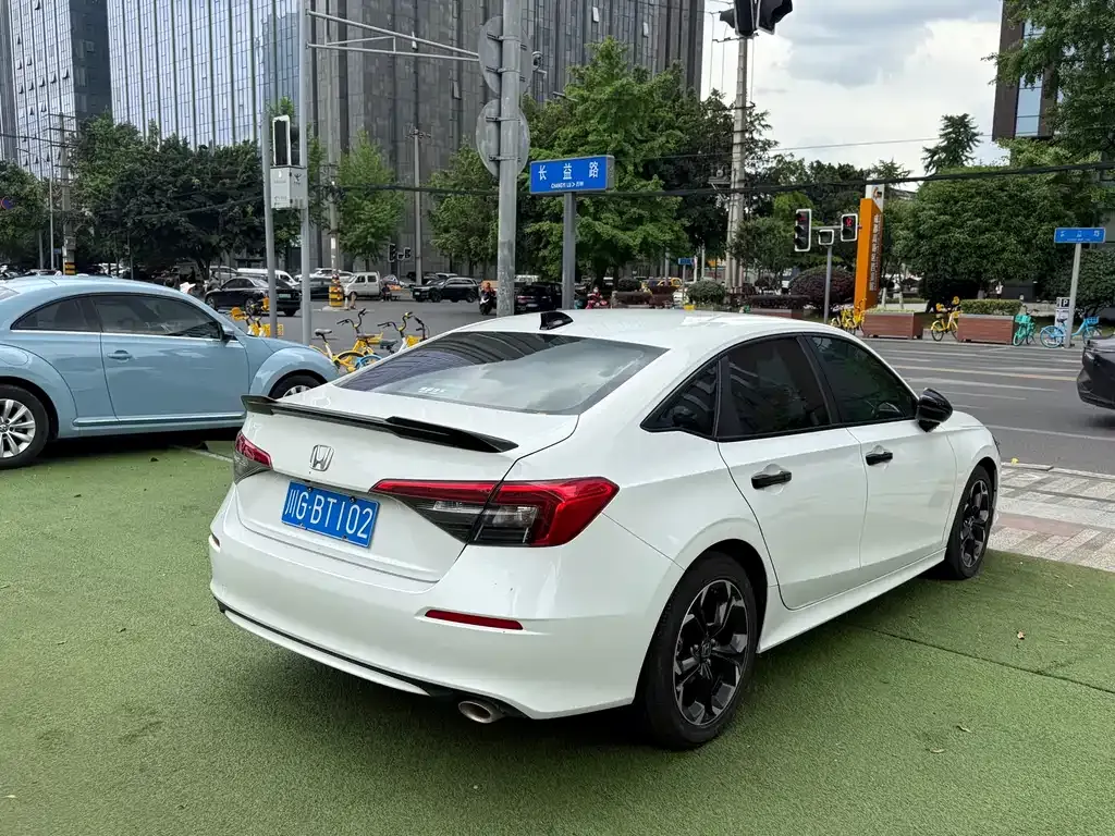 Honda Civic — фото 9