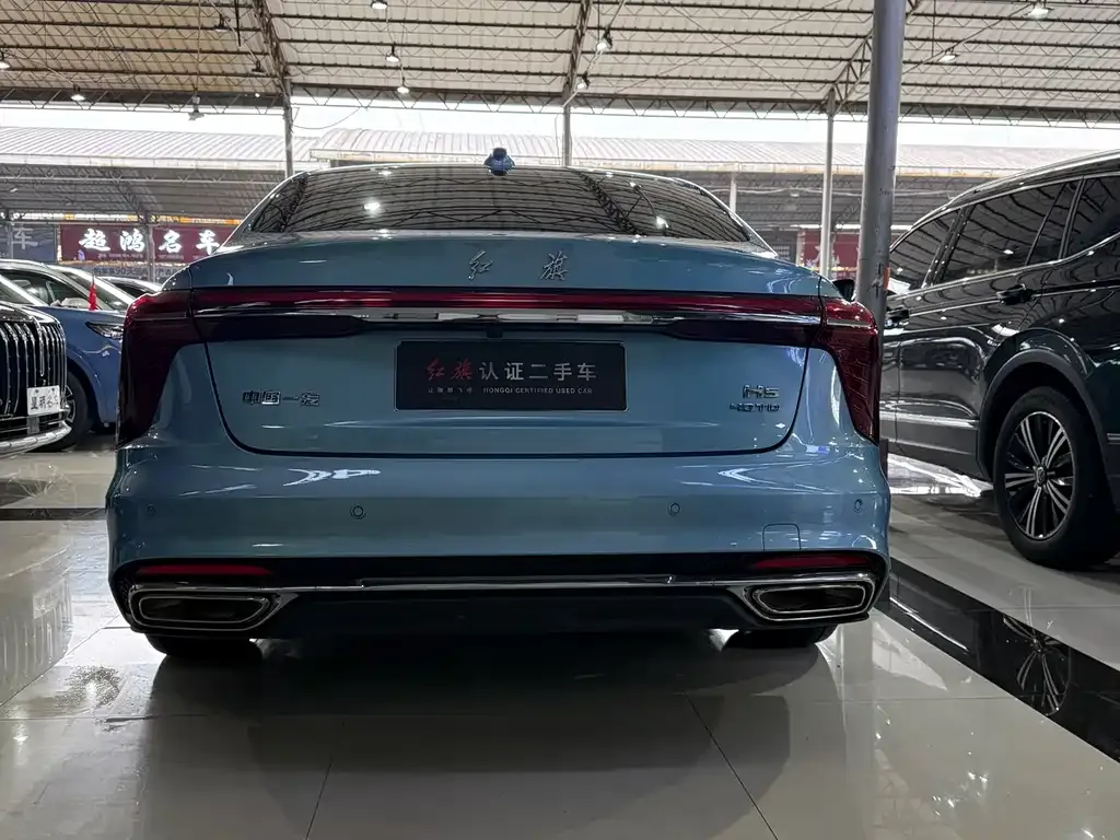 Hongqi H5 — фото 4