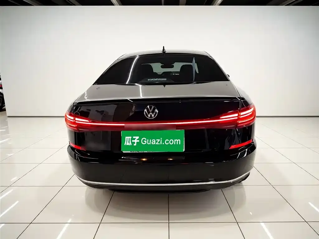 Volkswagen Passat — фото 3