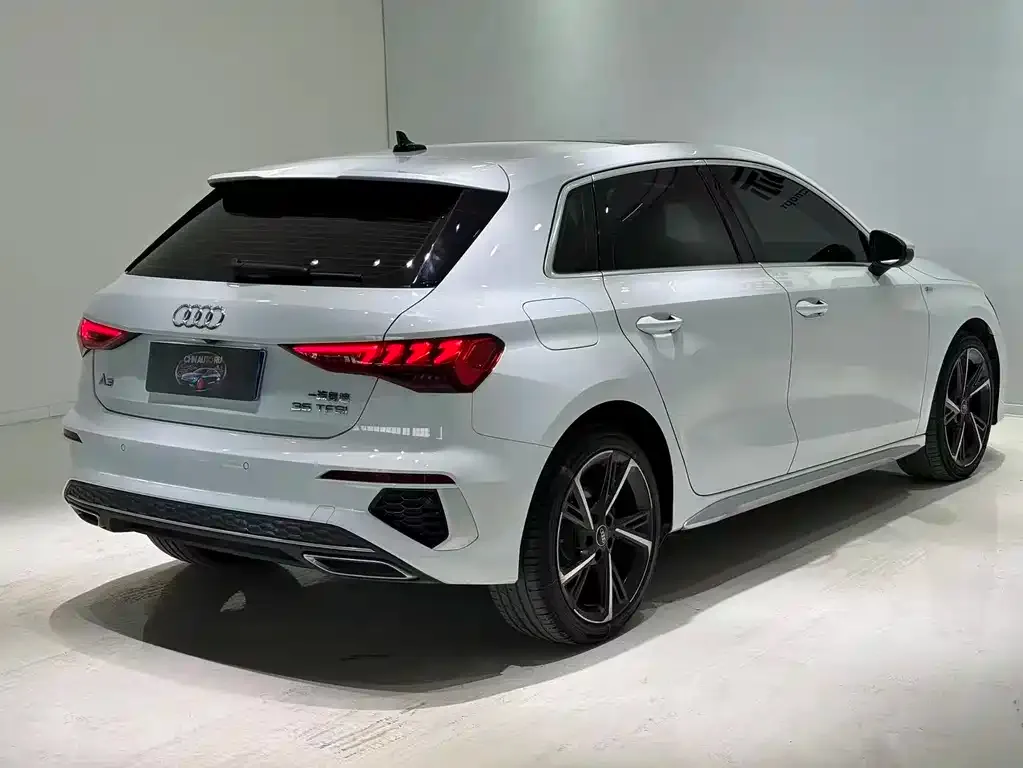 Audi A3 — фото 2
