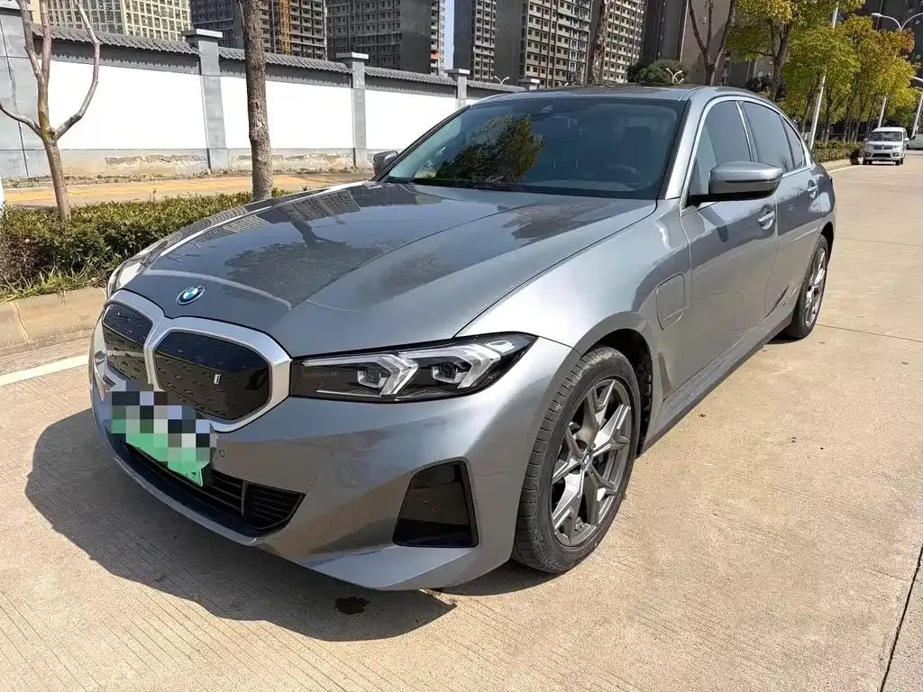BMW i3 — фото 1