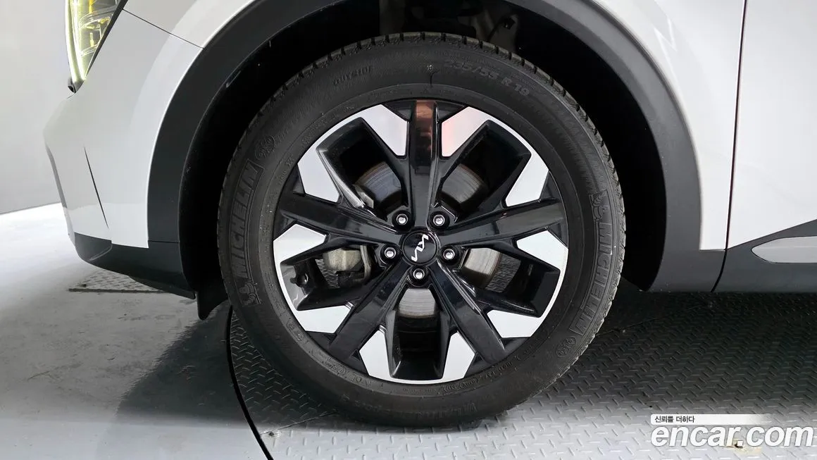 Kia Sportage — фото 6