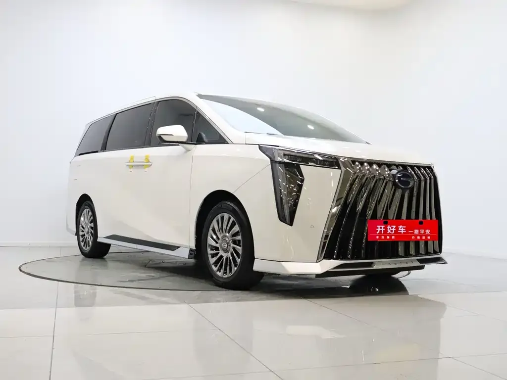 GAC Motor Trumpchi M8 — фото 8