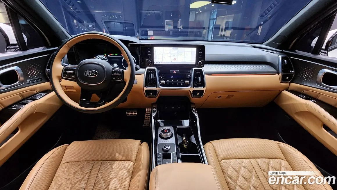 Kia Sorento — фото 9
