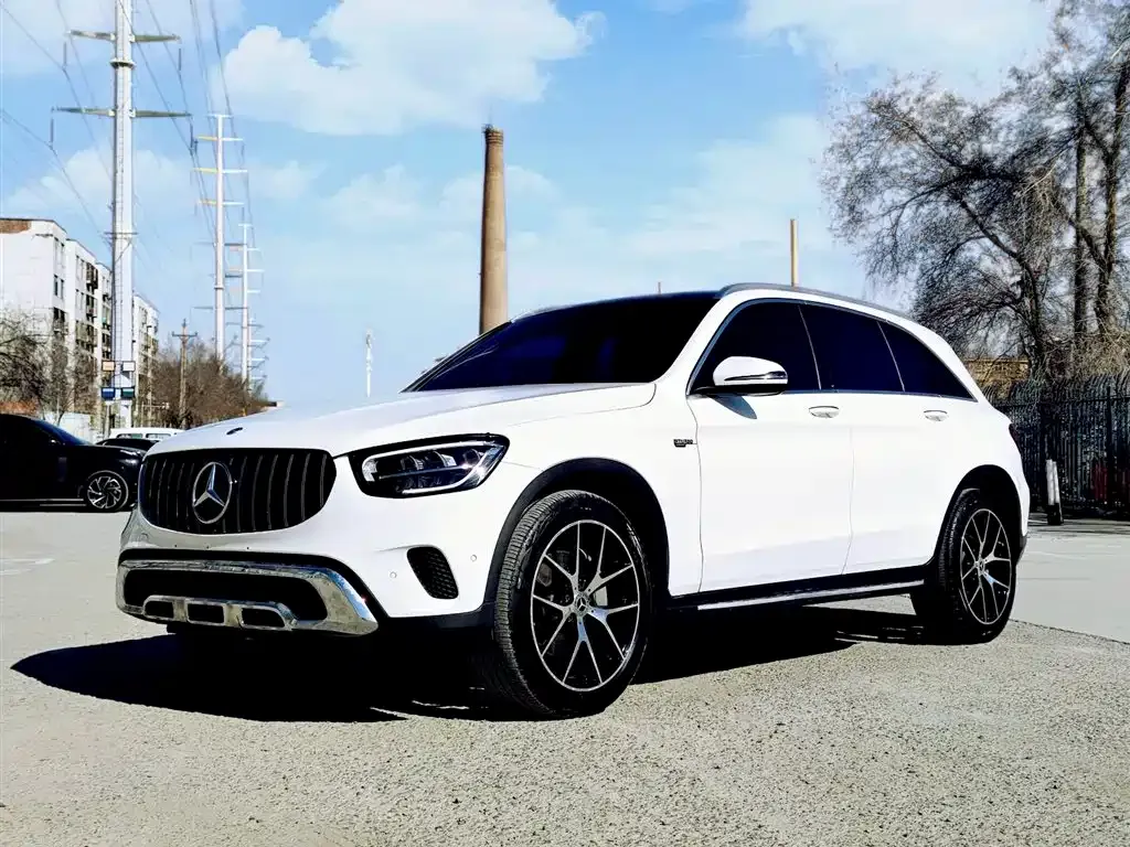 Mercedes-Benz GLC — фото 1