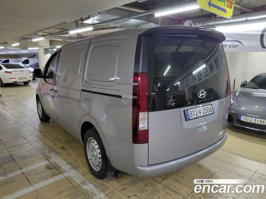 Hyundai Staria — фото 10