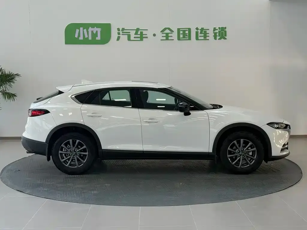 Mazda CX-4 — фото 8