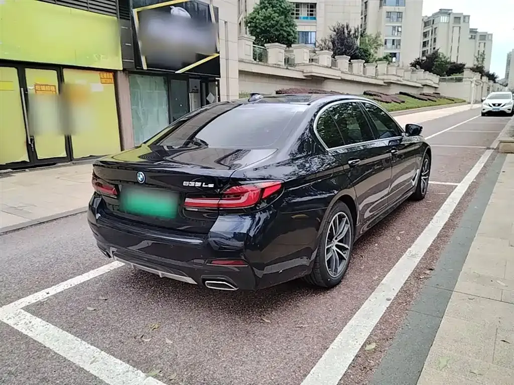 BMW 5 Series New Energy — фото 4