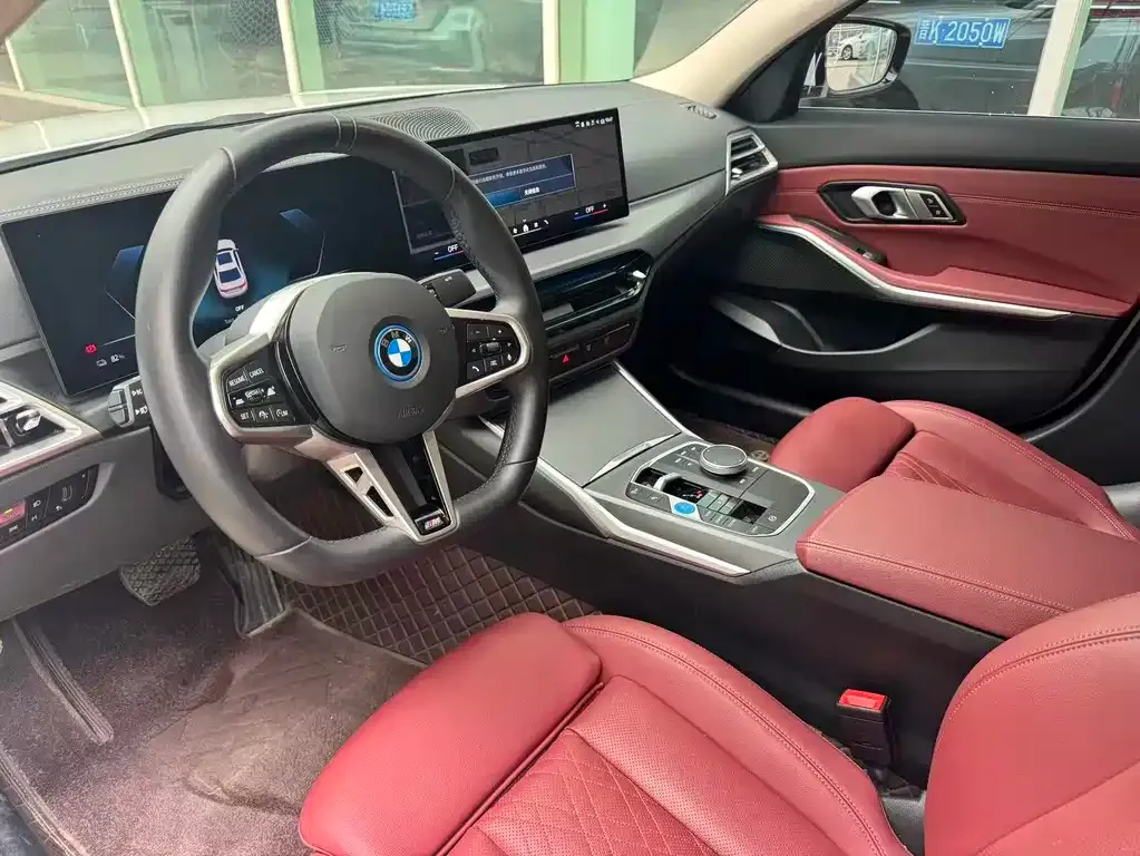 BMW i3 — фото 7