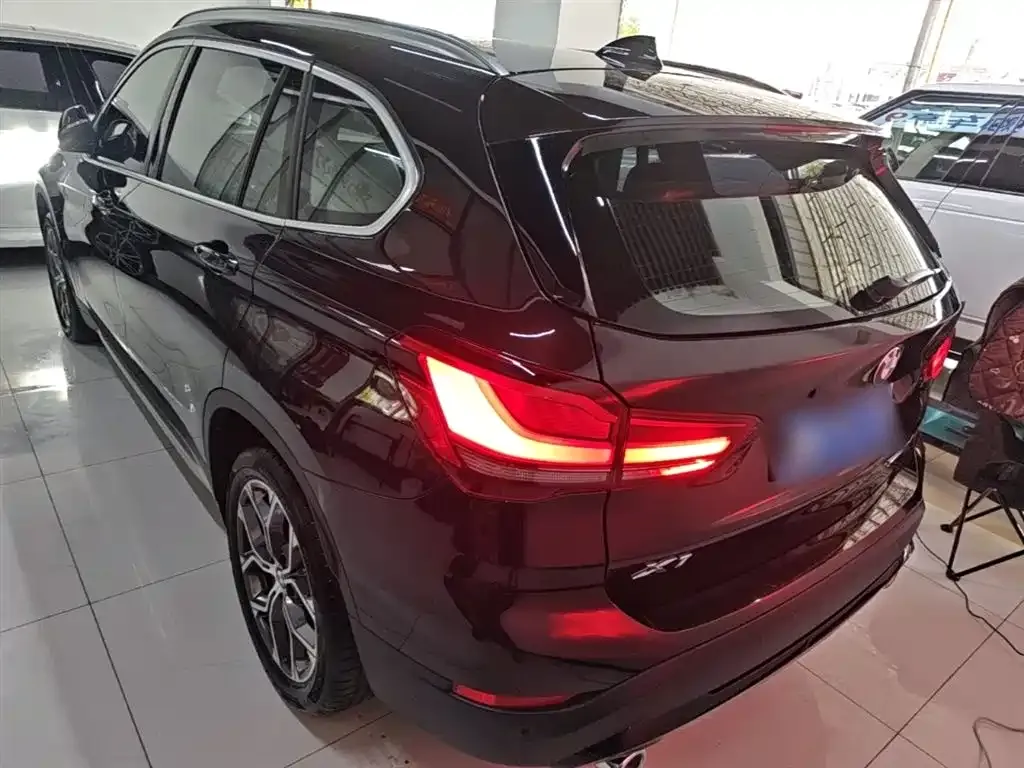 BMW X1 2021 из CN, фото 3