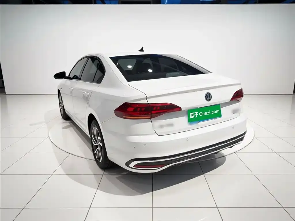 Volkswagen Bora 2024 из CN, фото 4