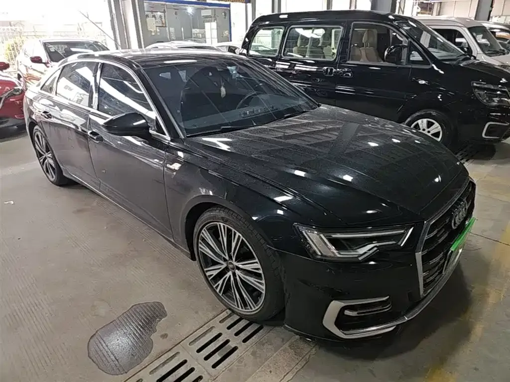 Audi A6L — фото 6