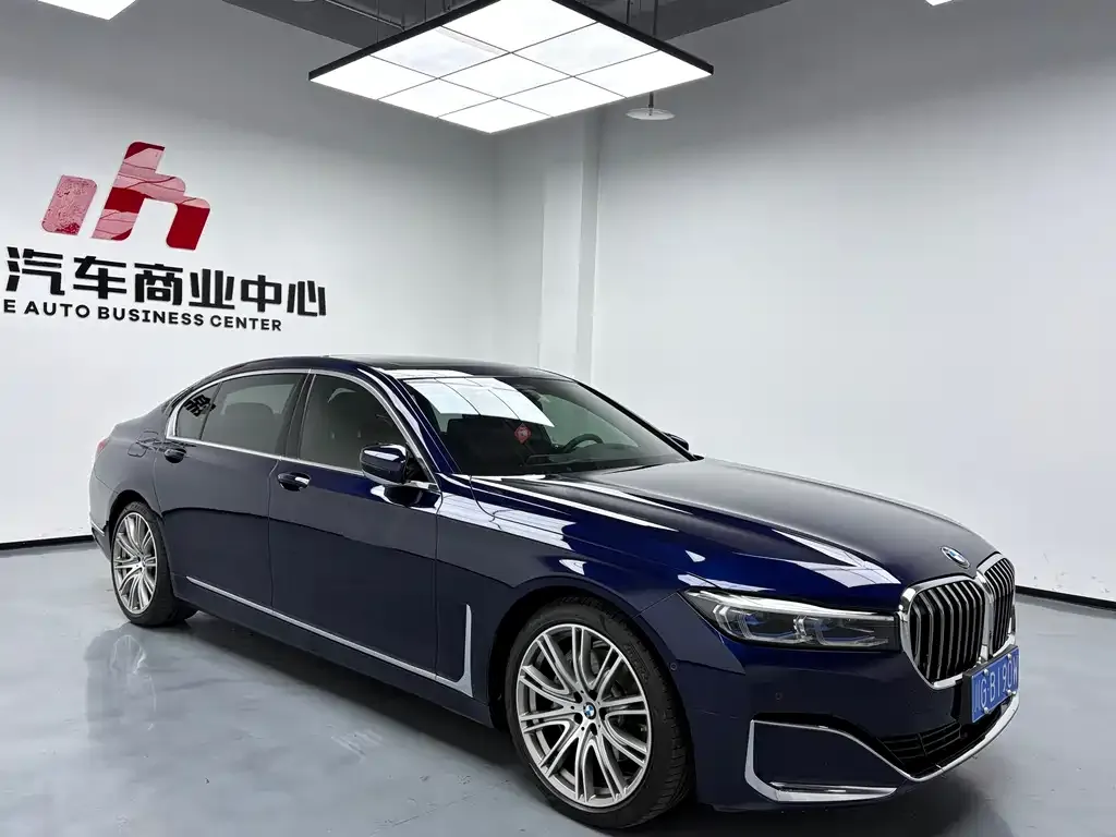 BMW 7 Series 2021 из CN, фото 4