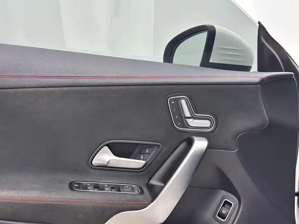 Mercedes-Benz CLA (Import) 2021 из CN, фото 6