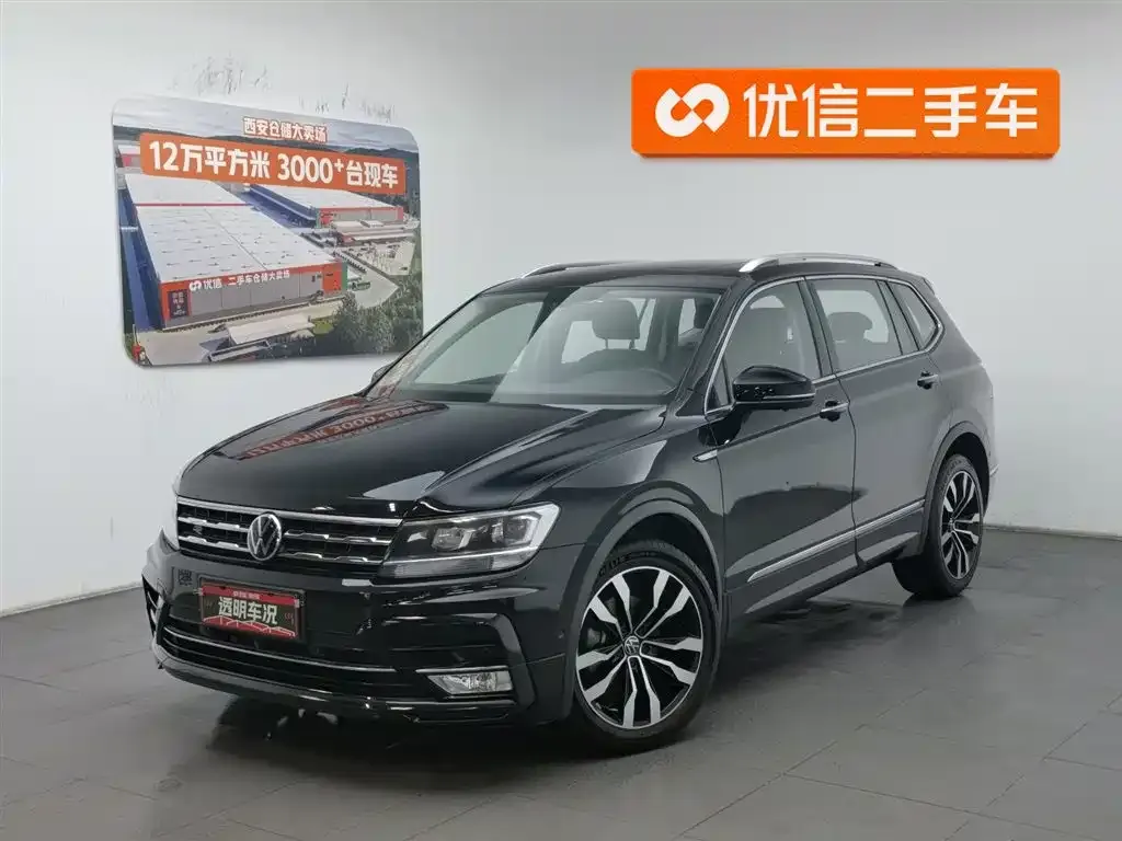 Volkswagen Tiguan L — фото 1