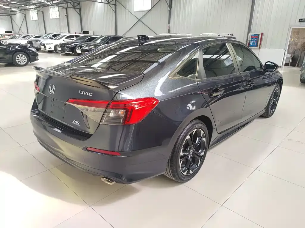 Honda Civic — фото 4