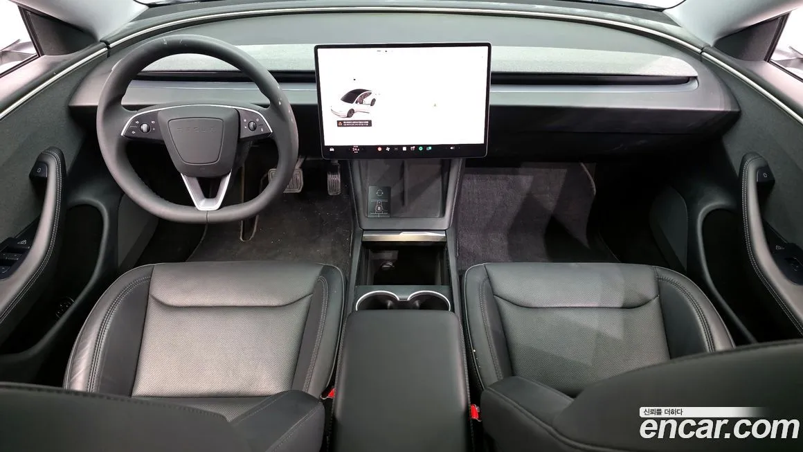 Tesla Model 3 — фото 10