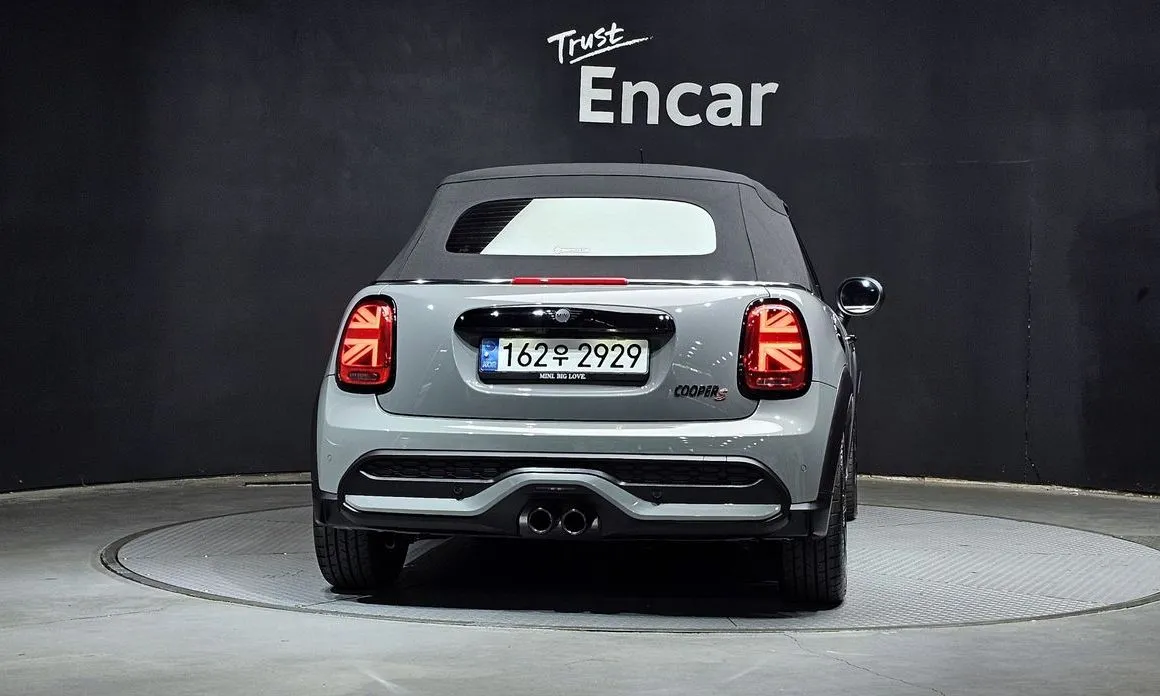 Mini Cooper Convertible — фото 3