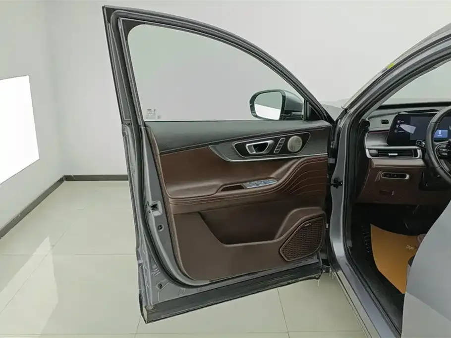 Chery Tiggo 8 PRO — фото 2