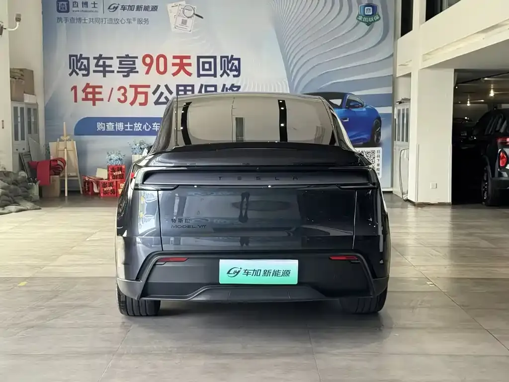 Tesla Model Y L 2026 из CN, фото 4