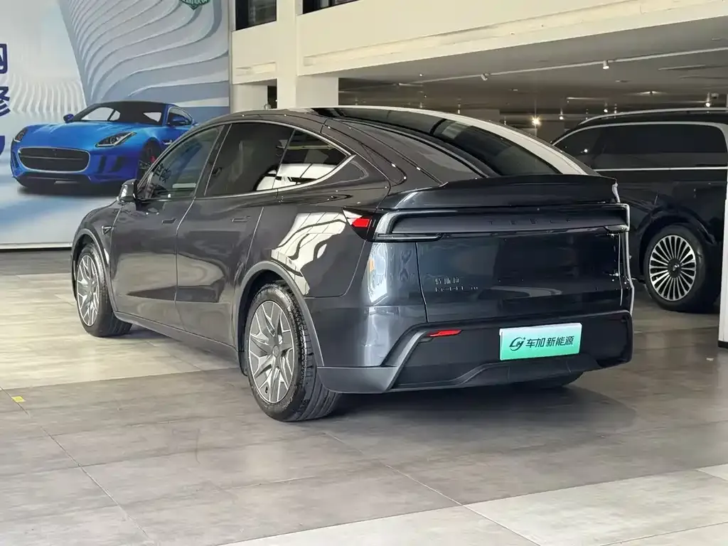 Tesla Model Y L 2026 из CN, фото 5