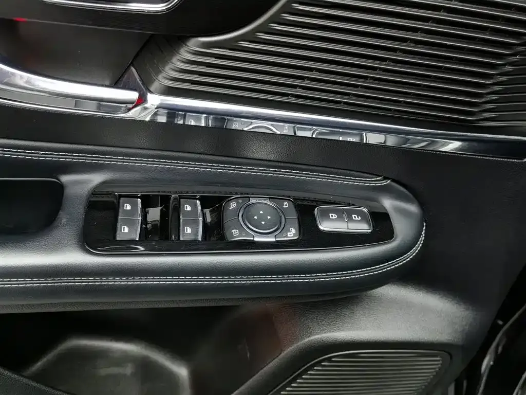 Lincoln Corsair 2021 из CN, фото 6