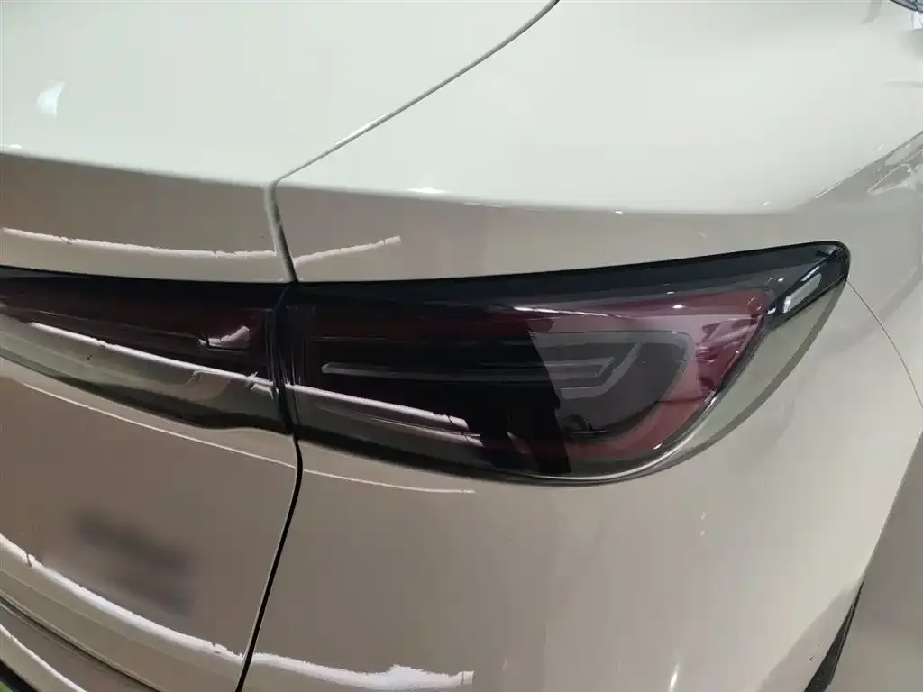 BYD Seal 06 — фото 10