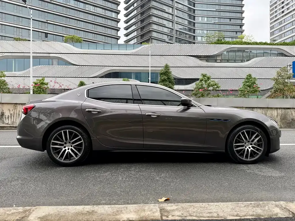 Maserati Ghibli 2021 из CN, фото 9