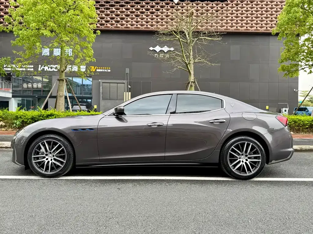 Maserati Ghibli 2021 из CN, фото 10