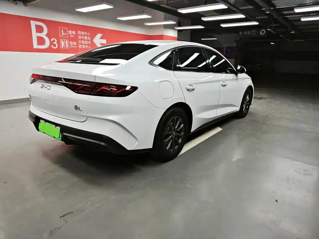 BYD Qin L — фото 6